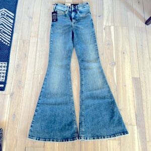 Lee high rise ever fit flare jeans xs